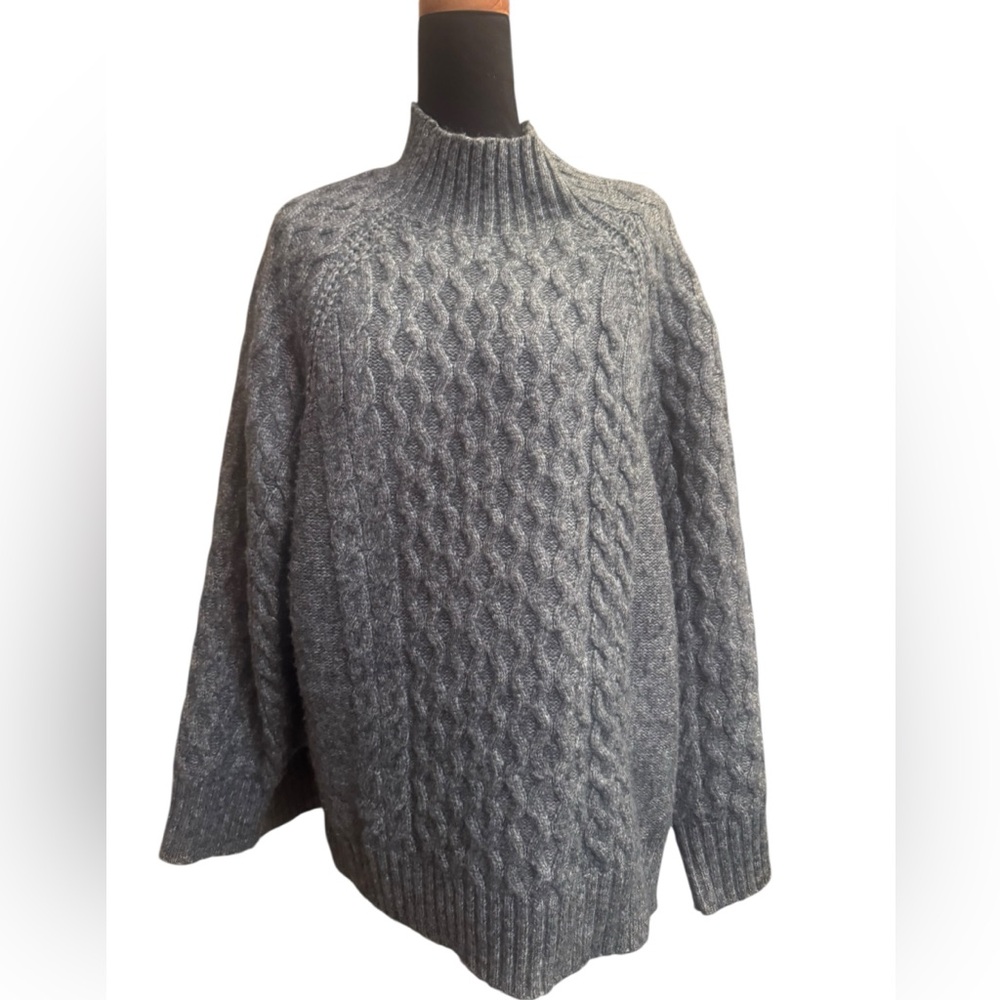 A NEW DAY Chunky Gray Cable Knit Women's Fisherman’s Sweater Soft Cozy SZ MED